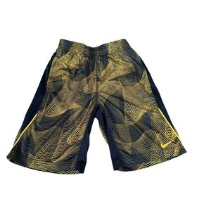 Nike Gym Shorts Geometric Dri Fit Performance Athletic With Pockets Boys Medium